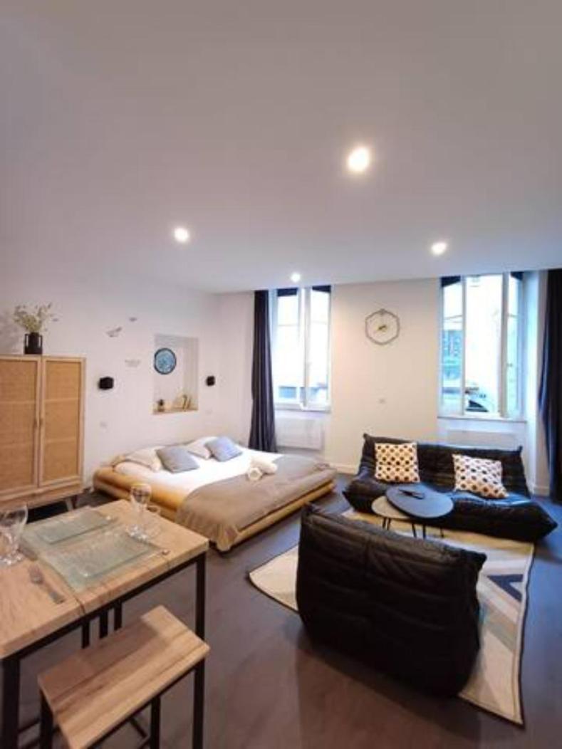 Le Sainte Claire - Majord'Home Annecy Centre エクステリア 写真